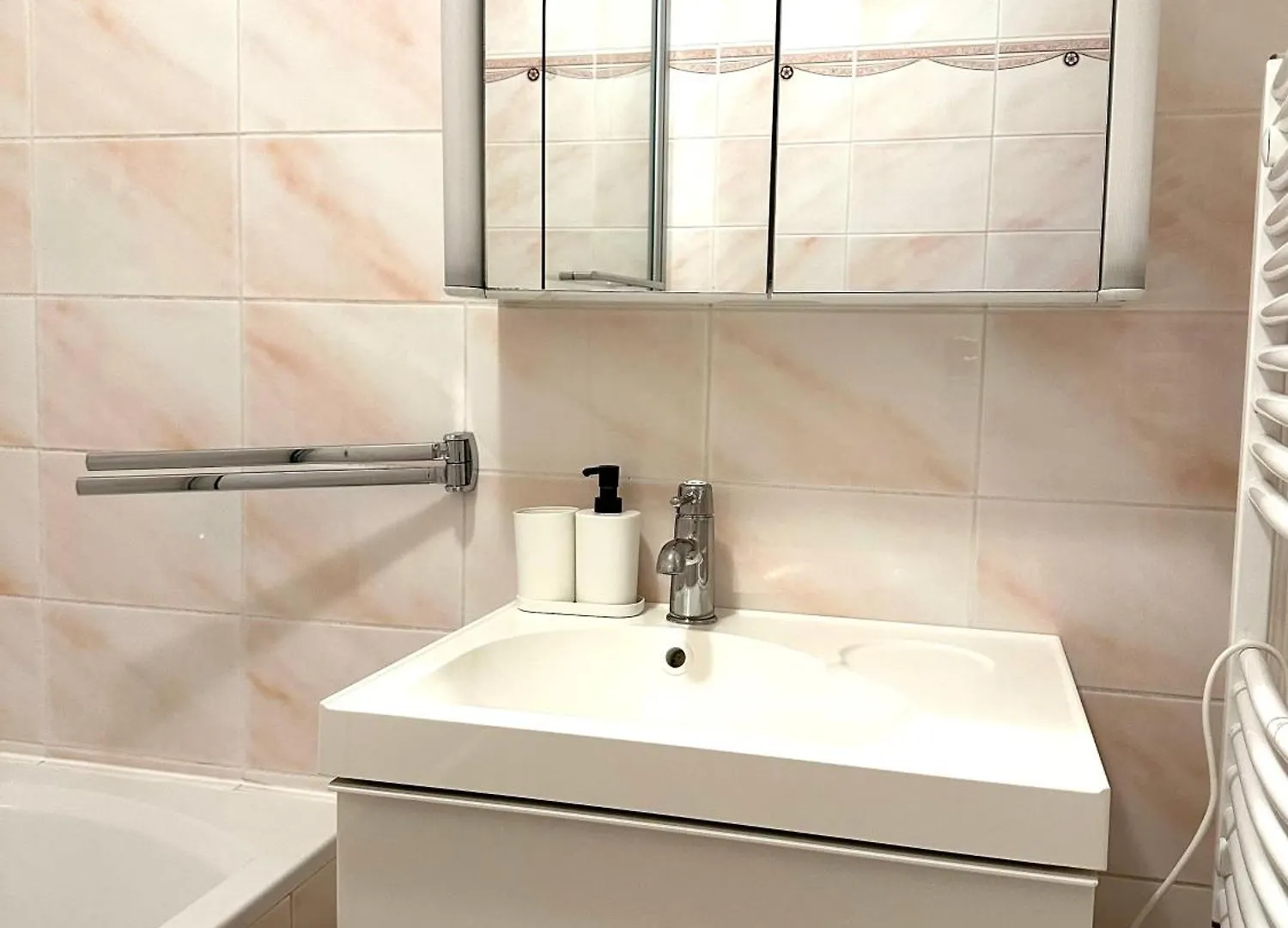 Center Apartment With 360° Rooftop فيينا