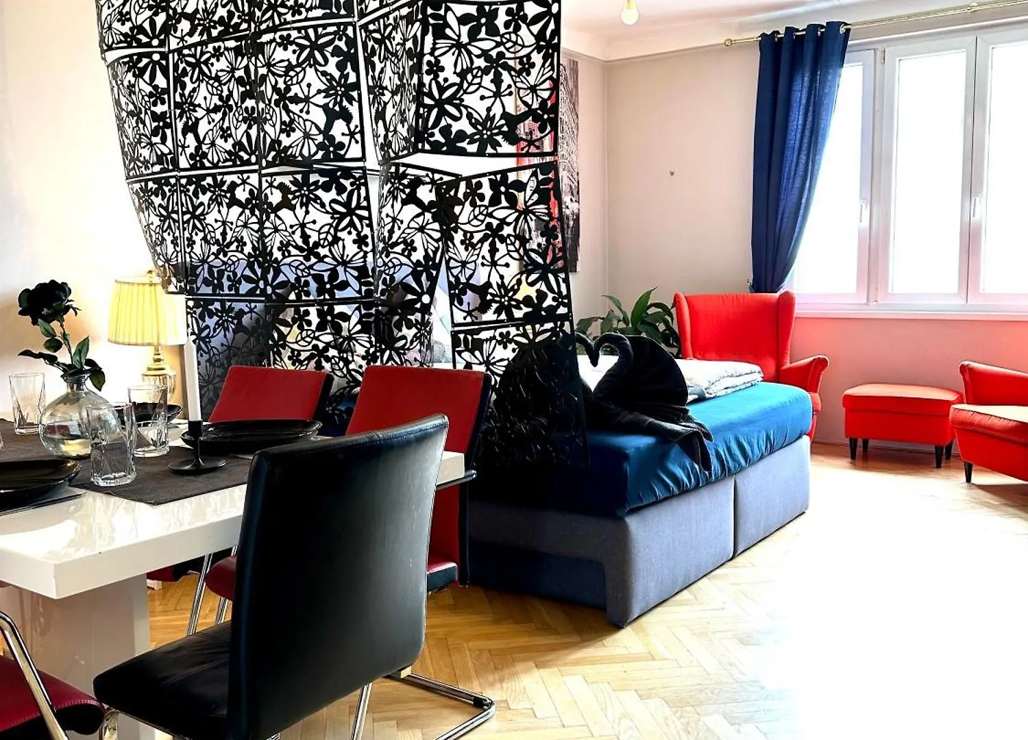 Center Apartment With 360° Rooftop فيينا